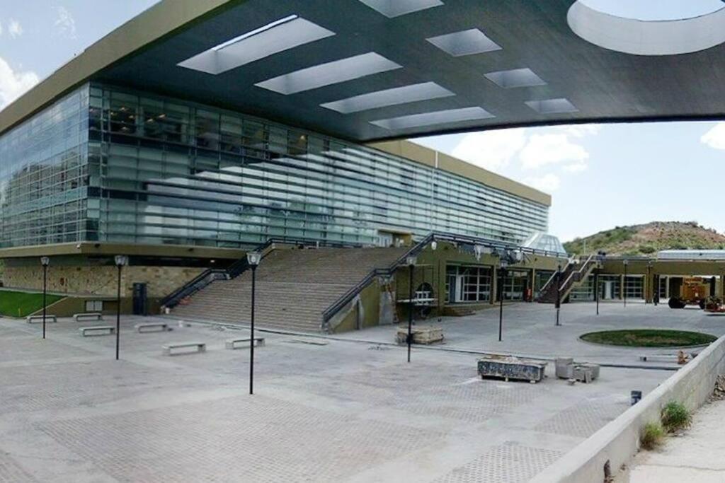 Ubicacion Ideal En Ciudad De Neuquen. Exterior foto